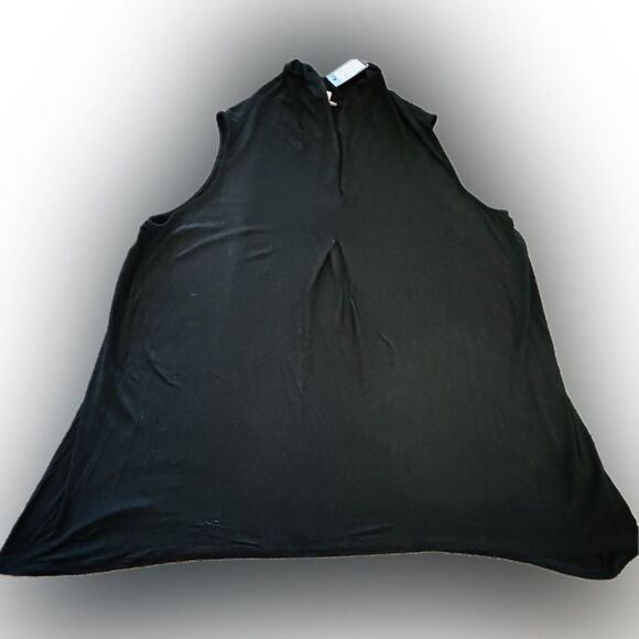 Avenue Plus Size Aria Pleat Front Top Sleeveless size 22/24 - Picture 2 of 8